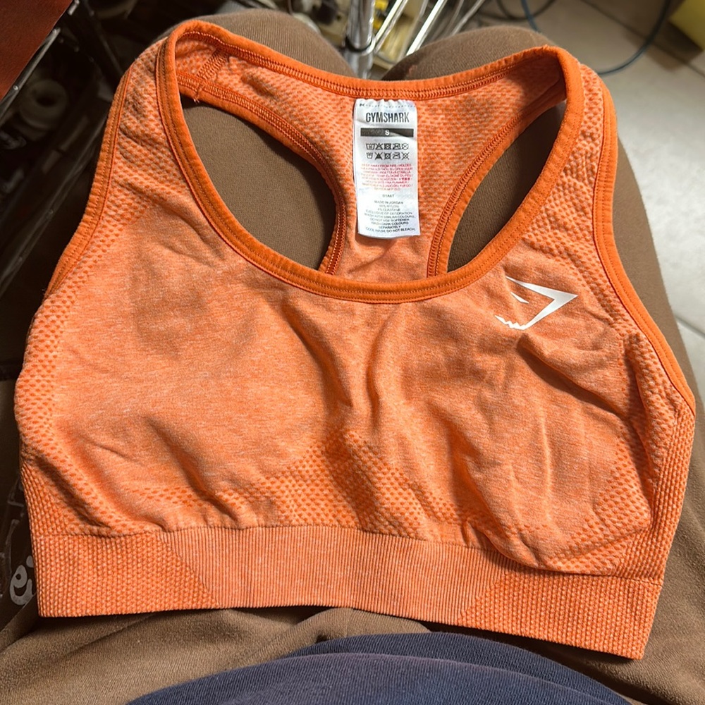 Sports bra